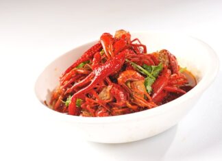 Czym się różnią raki od Raczków na buty?