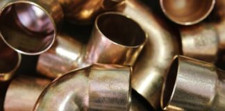 Jak zachowuje się układ hydrauliczny który jest zapowietrzony?